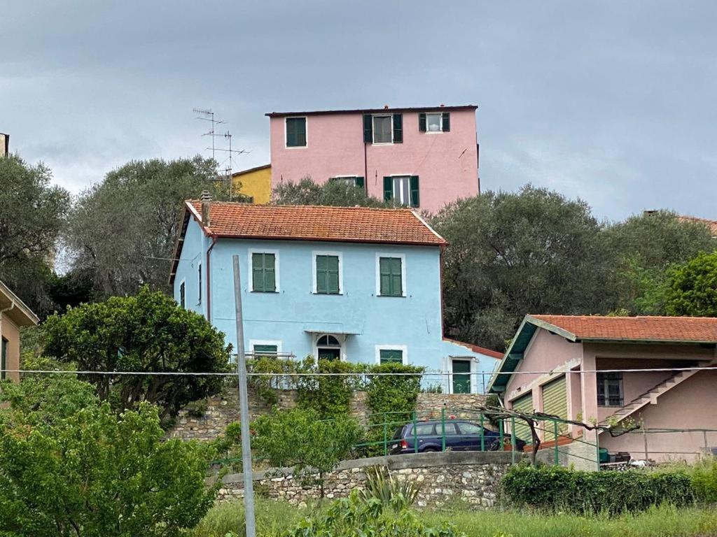 Casa Elvira Villa Imperia Exterior photo