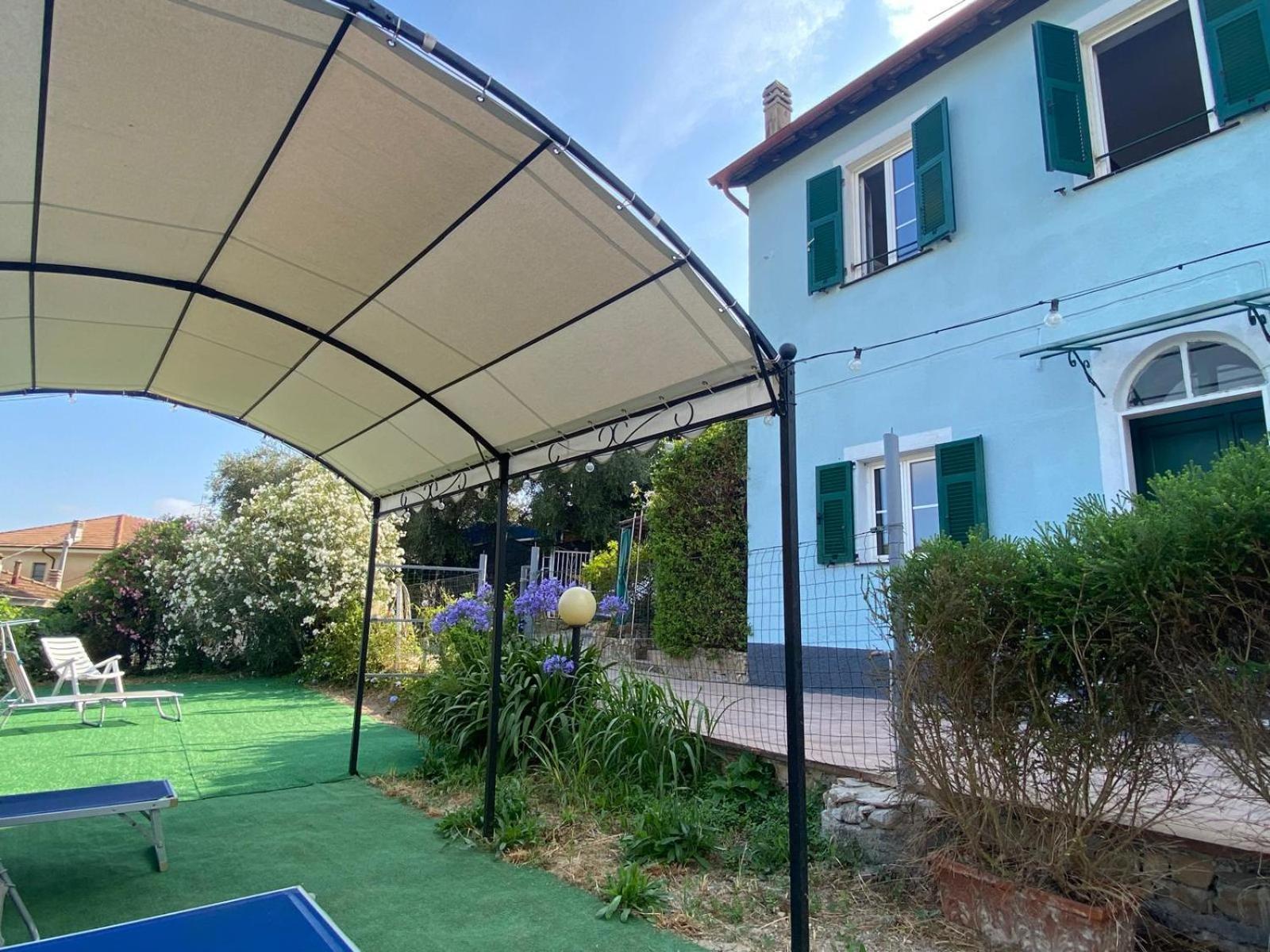 Casa Elvira Villa Imperia Exterior photo